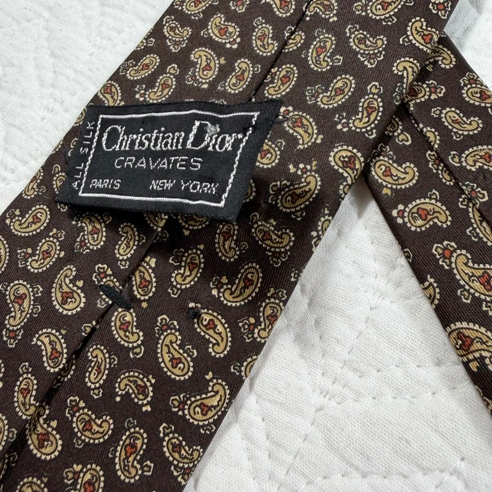 Vtg Christian Dior Cravates All Silk Paisley Pattern Men's Tie Brown‎ 56